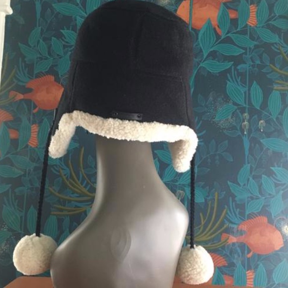 ๐ Coach Sheepskin Trapper Aviator Hat - Picture 4 of 7